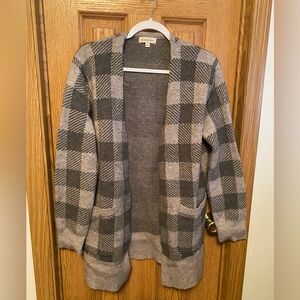 Bryon Bay Gray Plaid Women's Cardigan